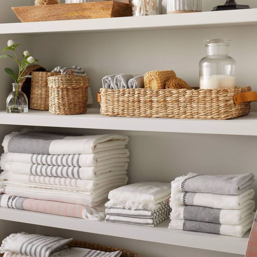 Colorblock Hand Towel - Hearth & Hand Magnolia - Sour Cream,‎ Gray Stripe 2020 - Picture 3 of 5